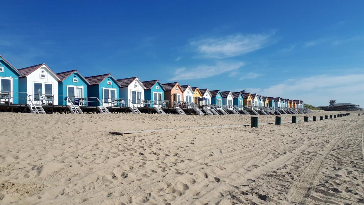 Chalets Op Minicamping Dorpszicht Gapinge Exterior photo